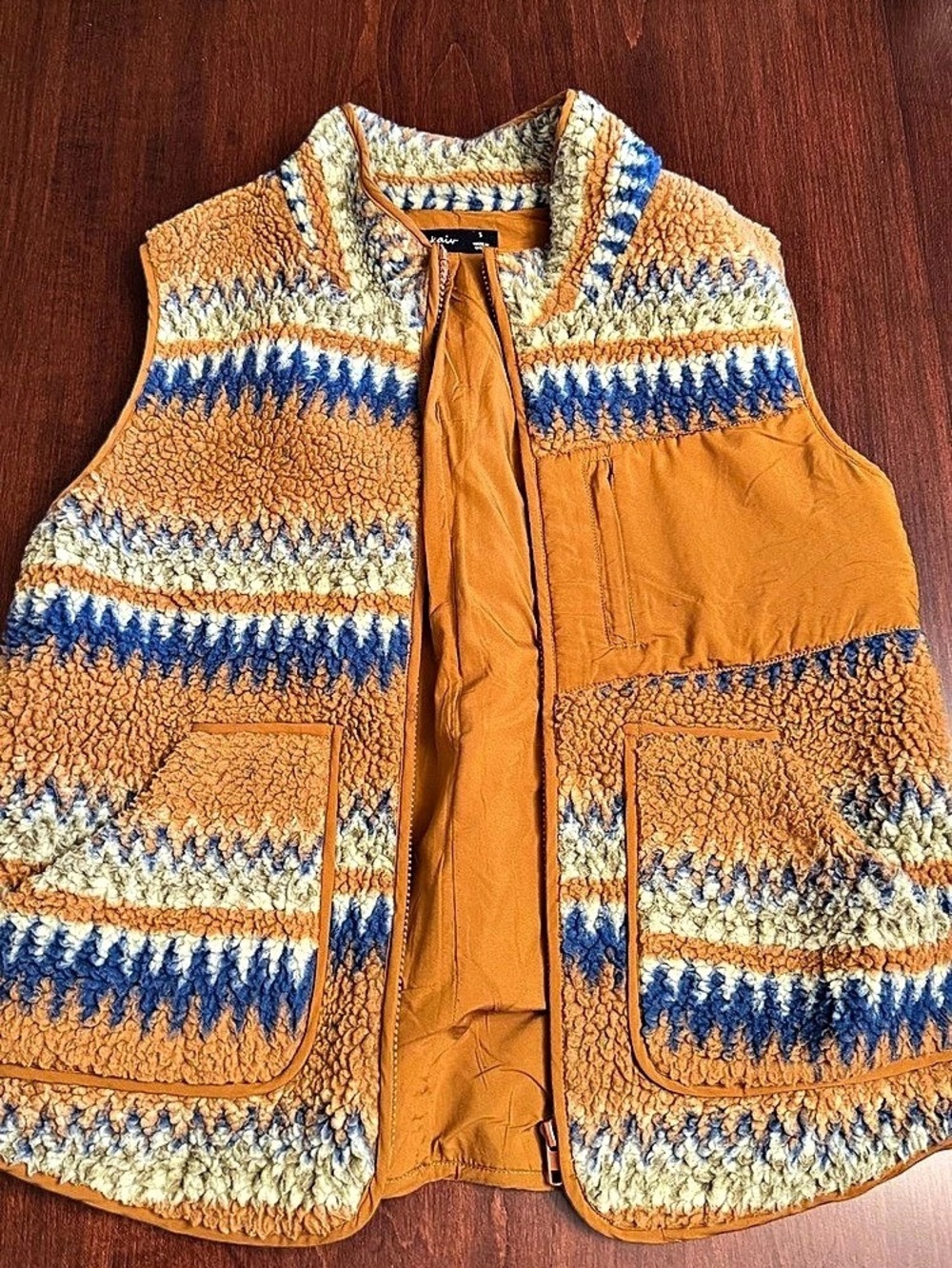 Akaiv Women'Small Patterned Vest in Orange & Blue Size Small Like New